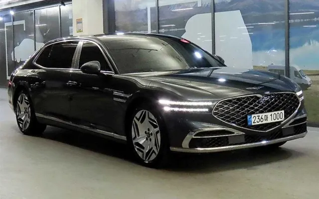 RS4 중고차 G90(RS4) 3.5T GDI e-S/C LWB AWD 매물 사진 11 - 2023/03 37,733km